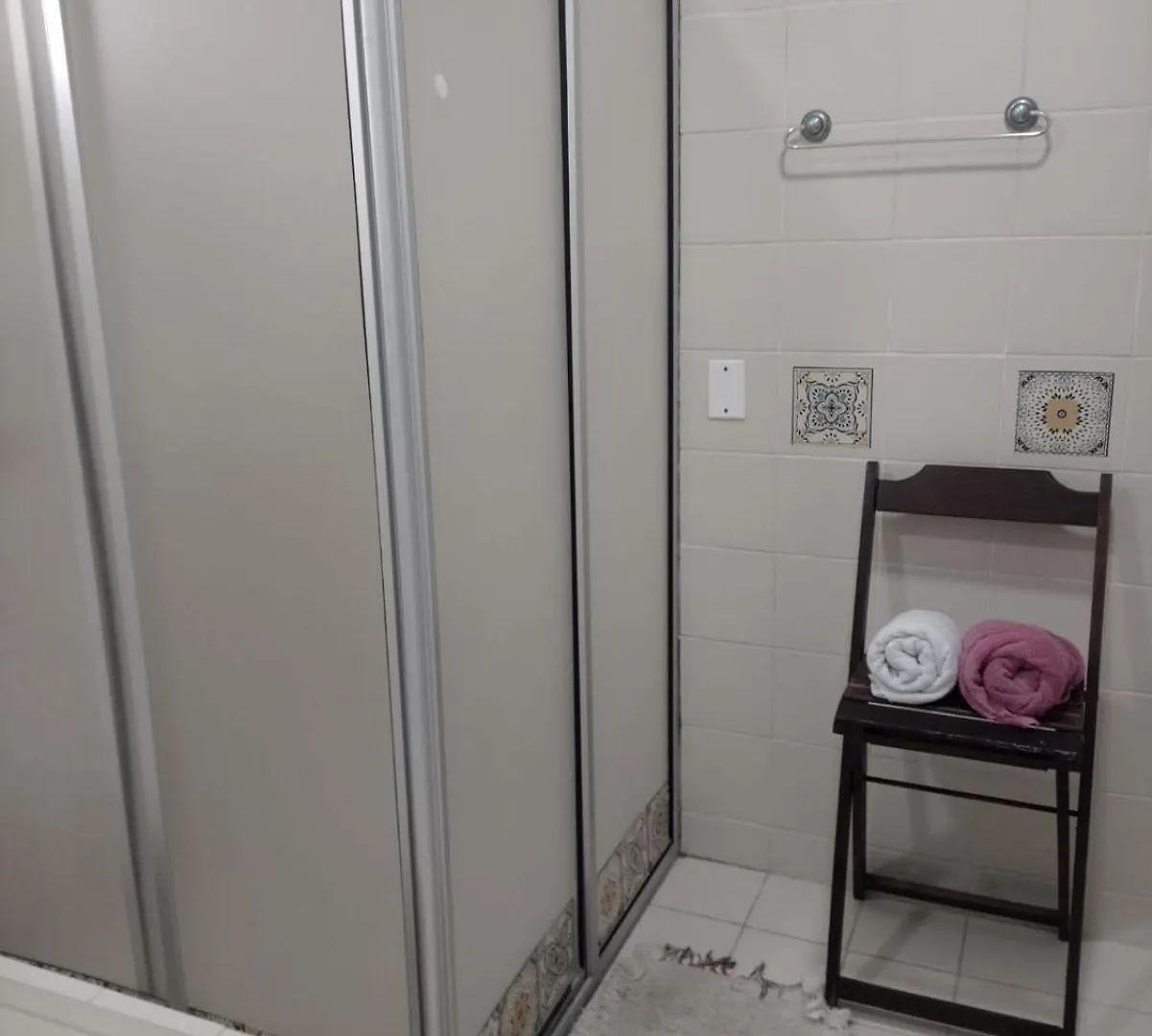 Suite En Apartamento Privado Balneário Camboriú ホームステイ